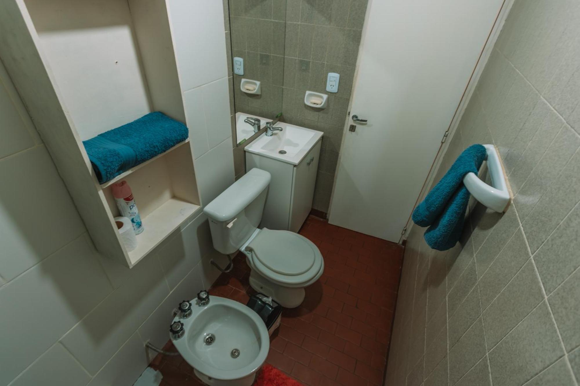 Habitaciones Mary 2 Camas Simples En Casa Compartida อูซัวยา ภายนอก รูปภาพ