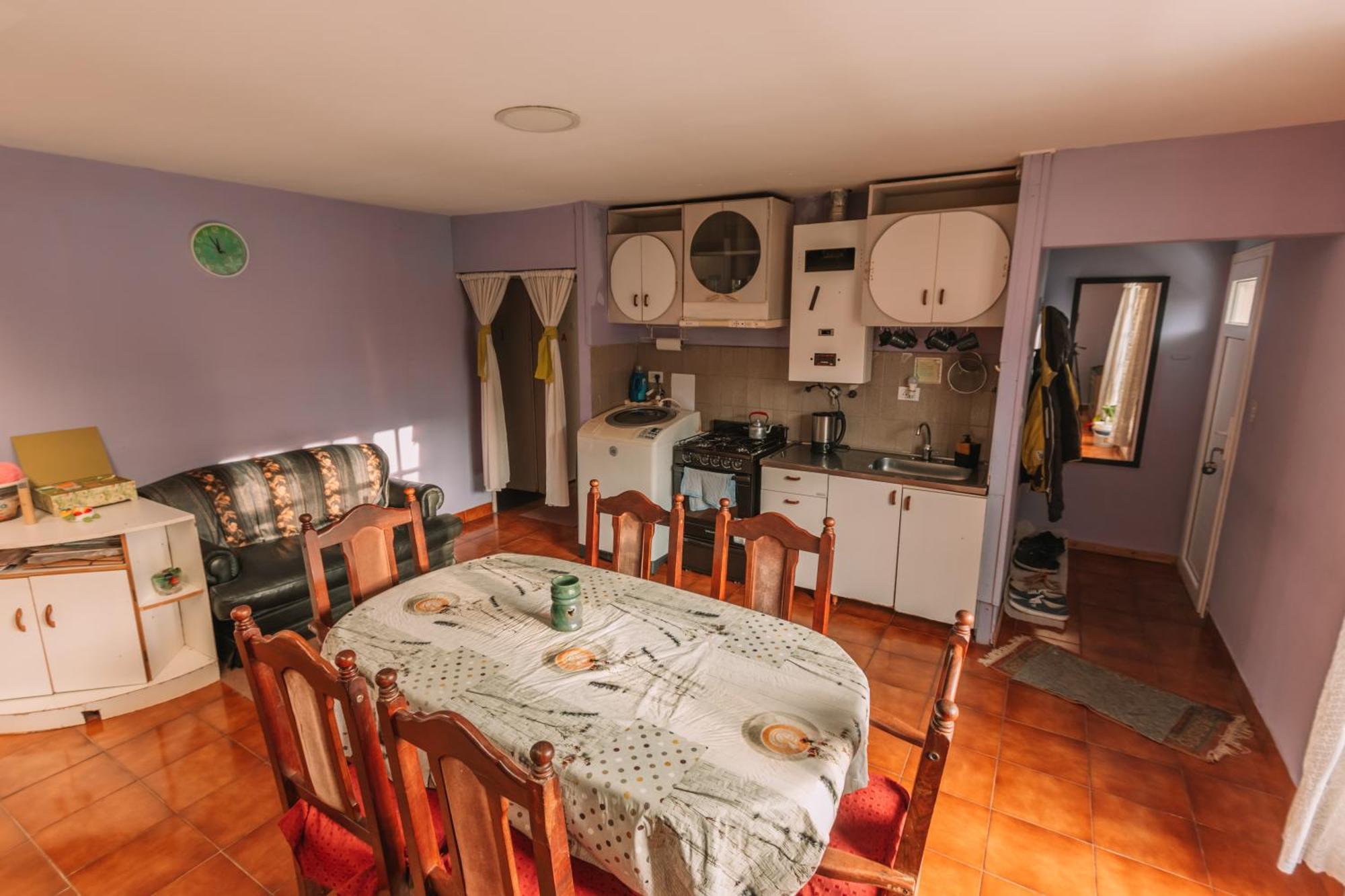 Habitaciones Mary 2 Camas Simples En Casa Compartida อูซัวยา ภายนอก รูปภาพ